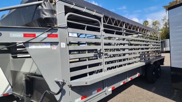 2025 Delco Gooseneck Livestock Trailer - 24'x6'8" Gray  - LS037195