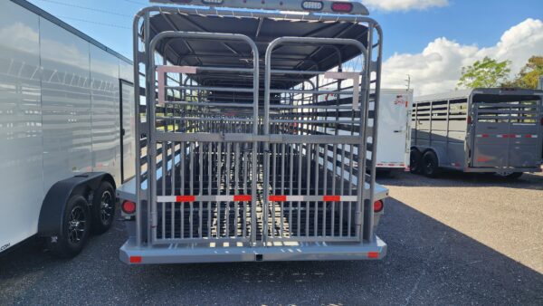 2025 Delco Gooseneck Livestock Trailer - 24'x6'8" Gray  - LS037195