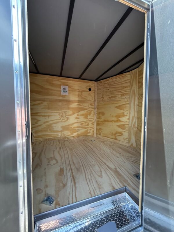 8.5x16 TA Enclosed Trailer 4264 - Image 2